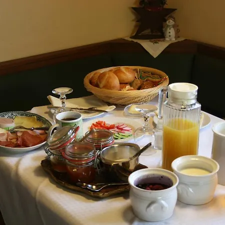 Bed & Breakfast Landhaus Greiderer 3*