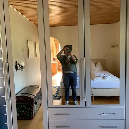 לינה וארוחת בוקר Greiderer