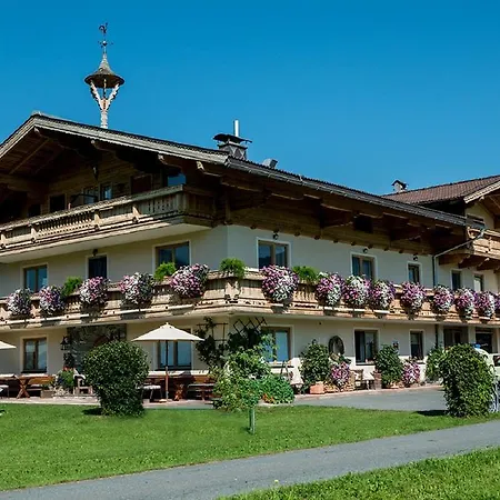 Bed and breakfast Greiderer Kössen