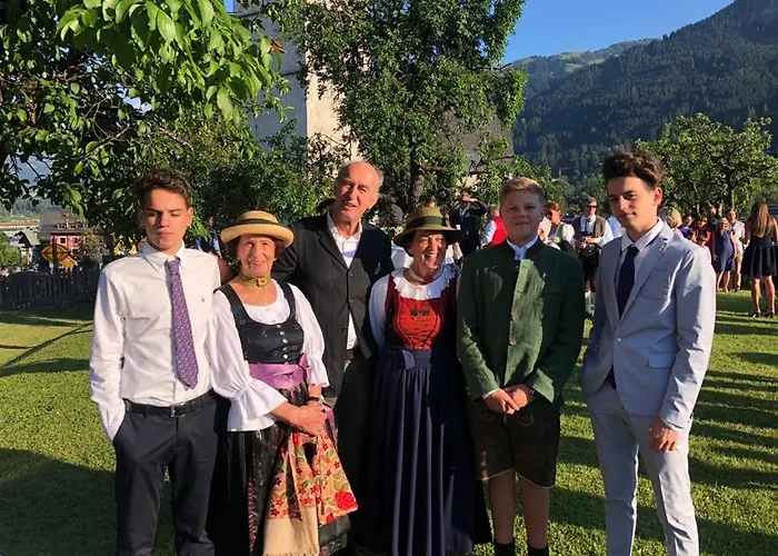 לינה וארוחת בוקר Greiderer